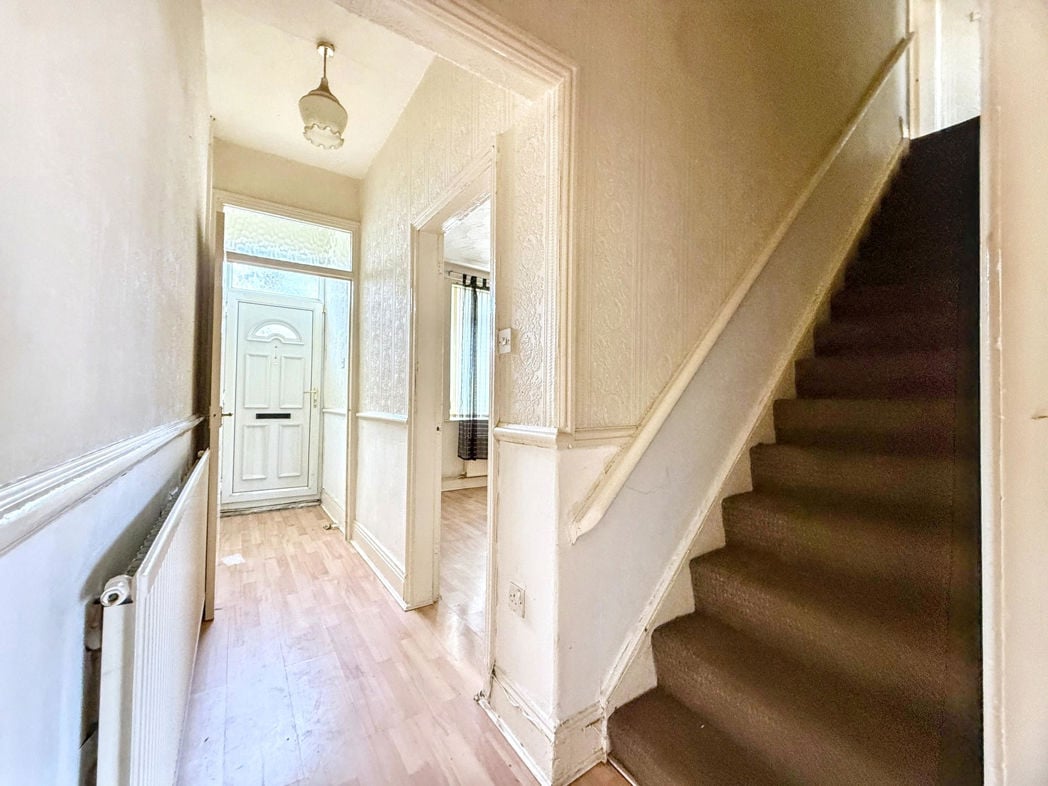 Property image 2 of 10
