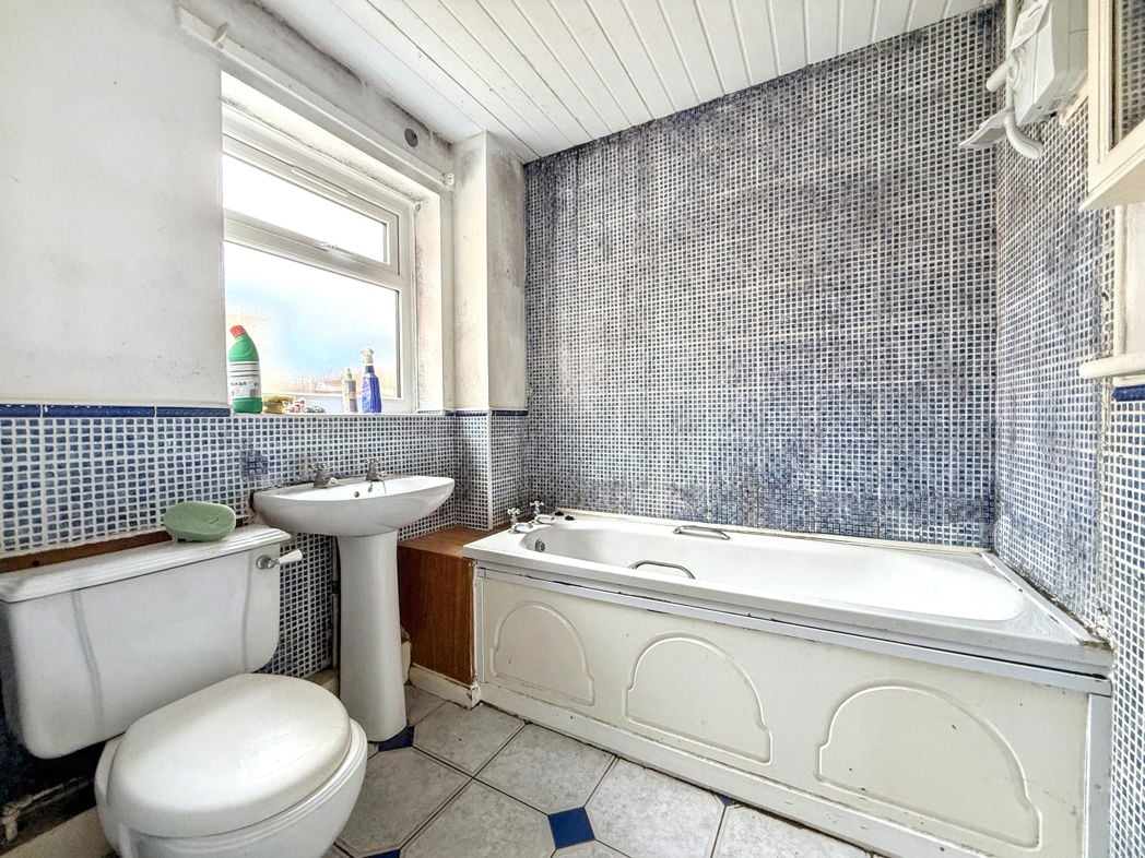 Property image 6 of 10