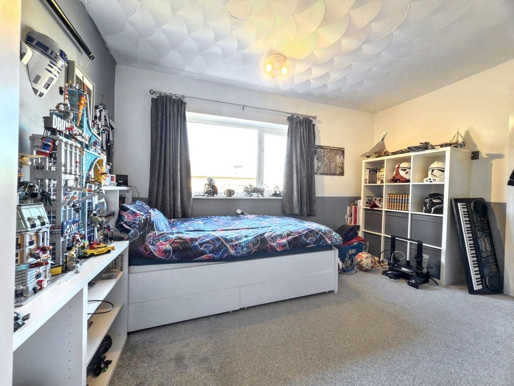 Property image 21 of 30