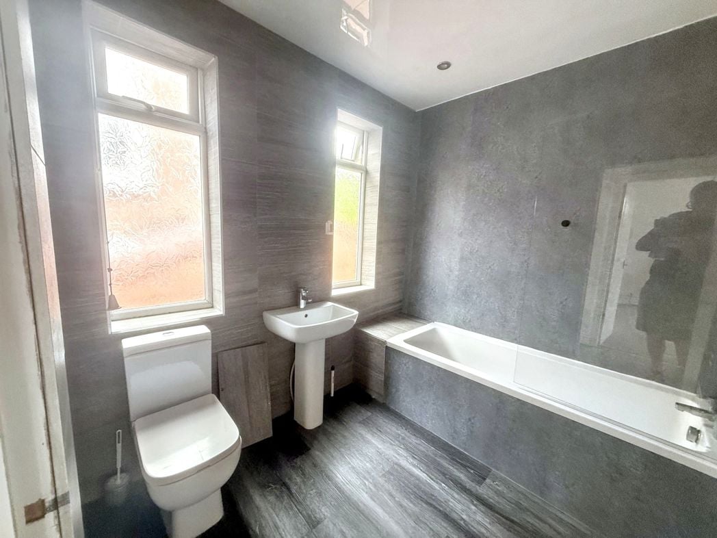 Property image 7 of 10