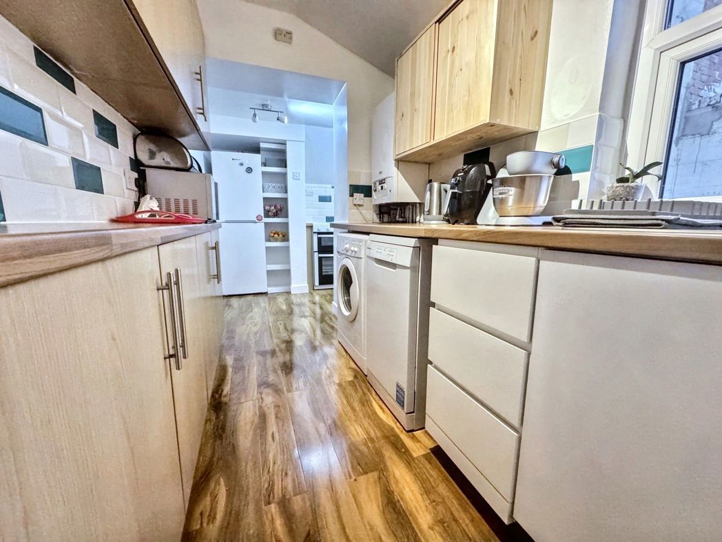 Property image 6 of 16