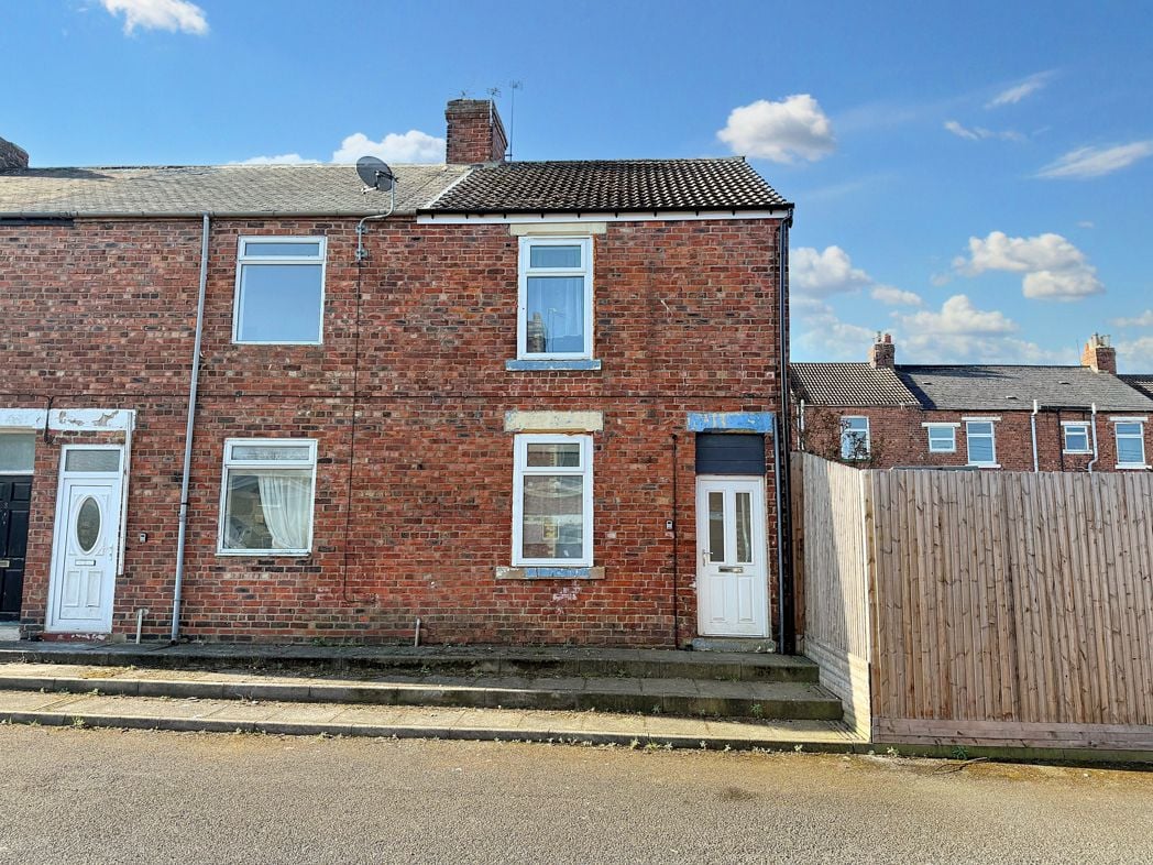 Property image 1 of 7