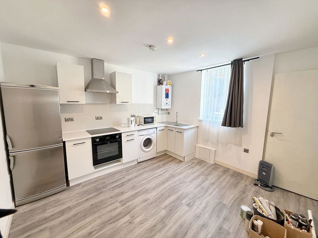 Property image 3 of 7