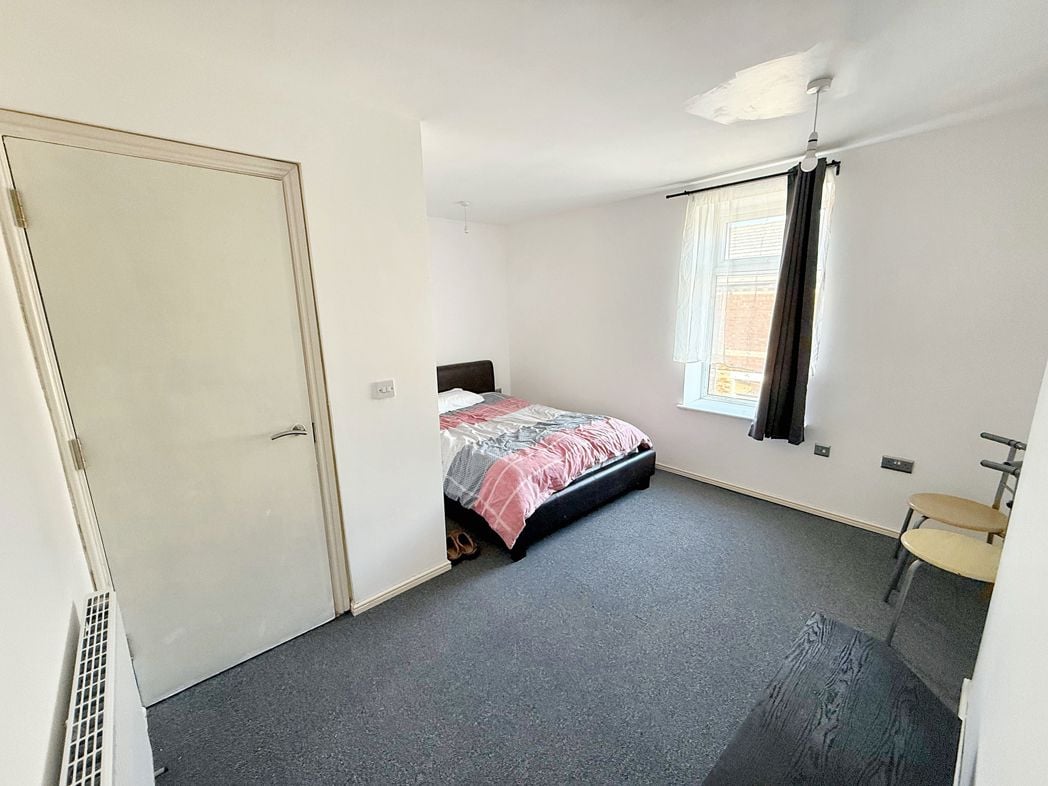 Property image 4 of 7