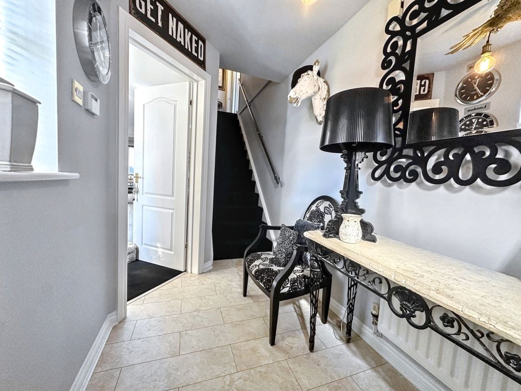 Property image 4 of 21
