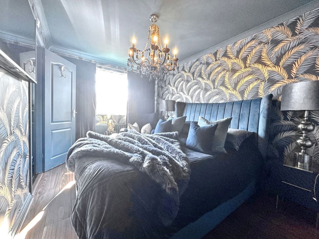 Property image 11 of 21