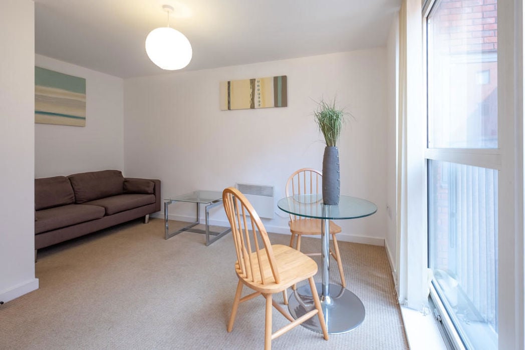 Property image 3 of 6