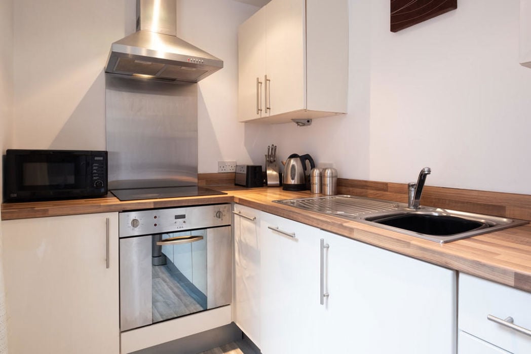Property image 2 of 6