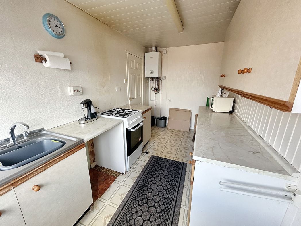 Property image 5 of 13