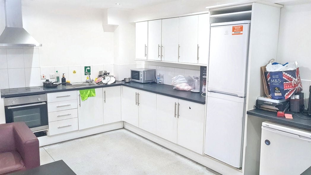 Property image 11 of 11