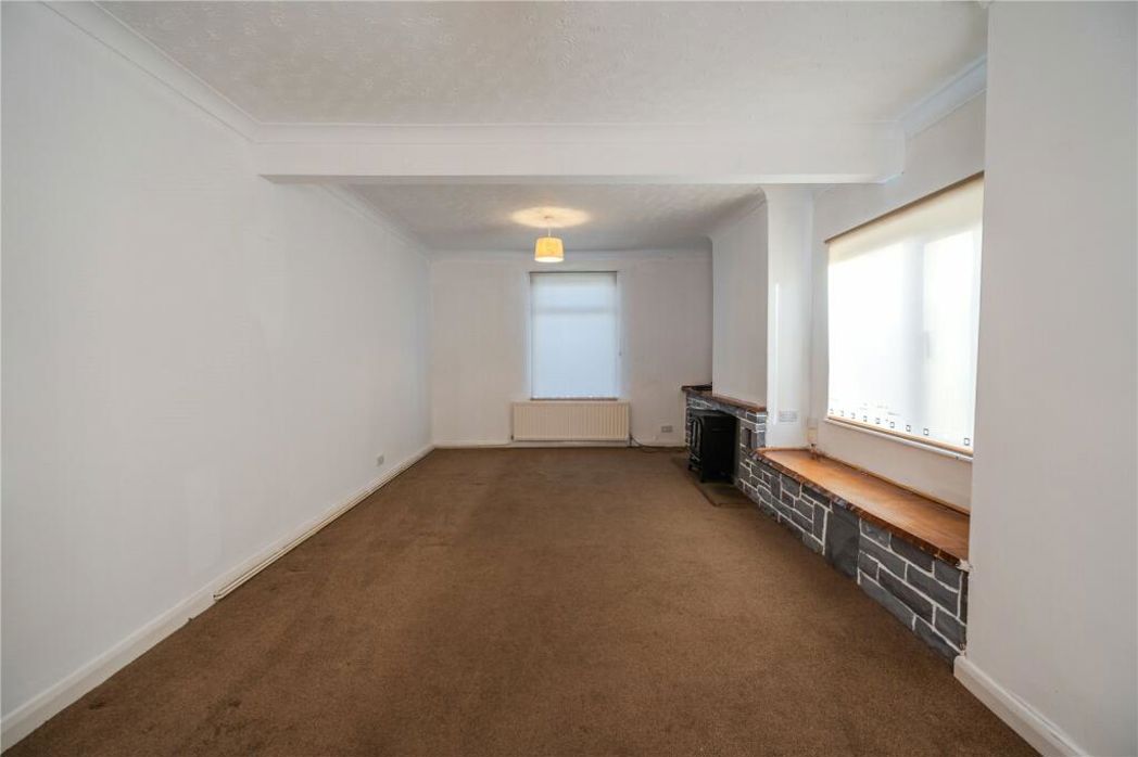 Property image 4 of 15