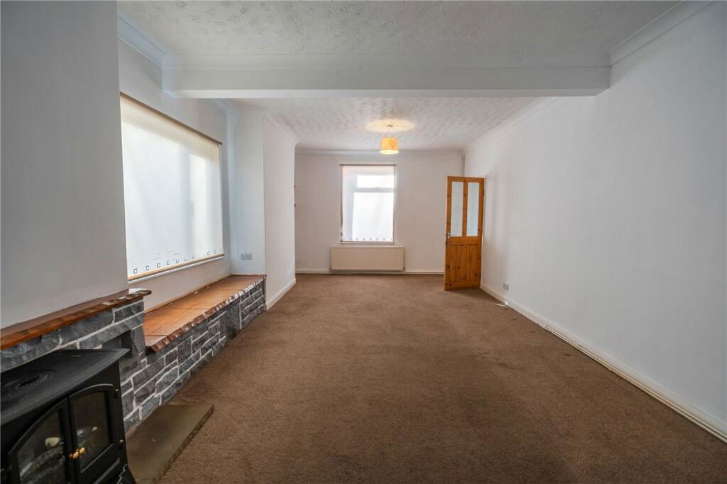 Property image 5 of 15