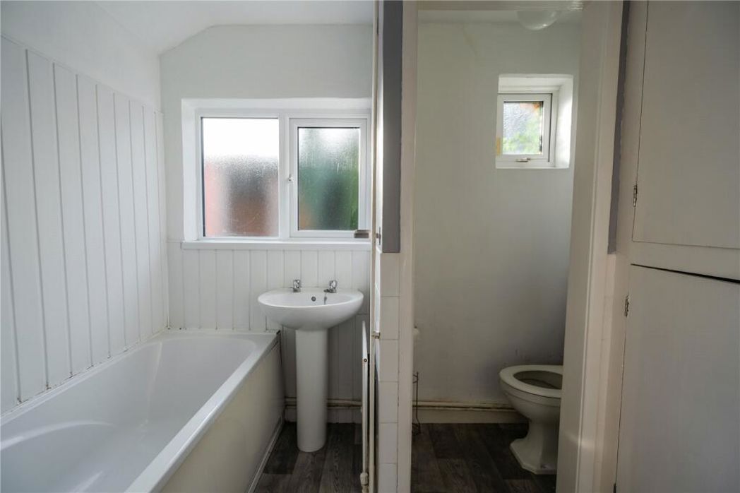 Property image 7 of 15