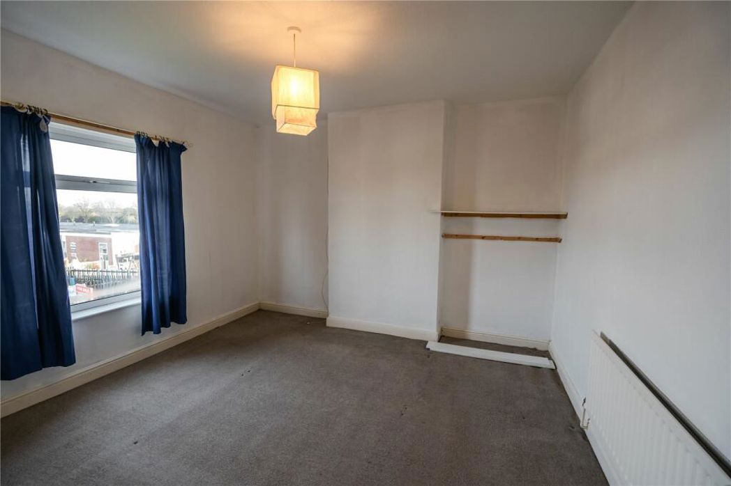 Property image 9 of 15