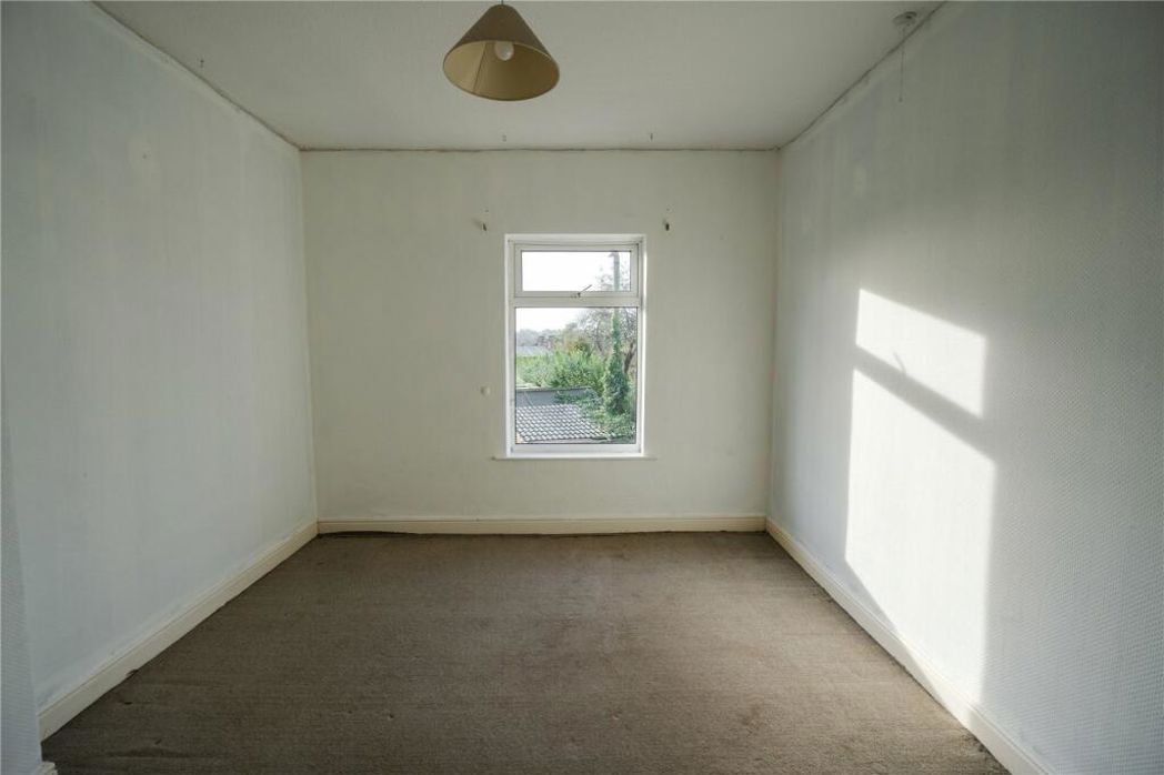Property image 10 of 15