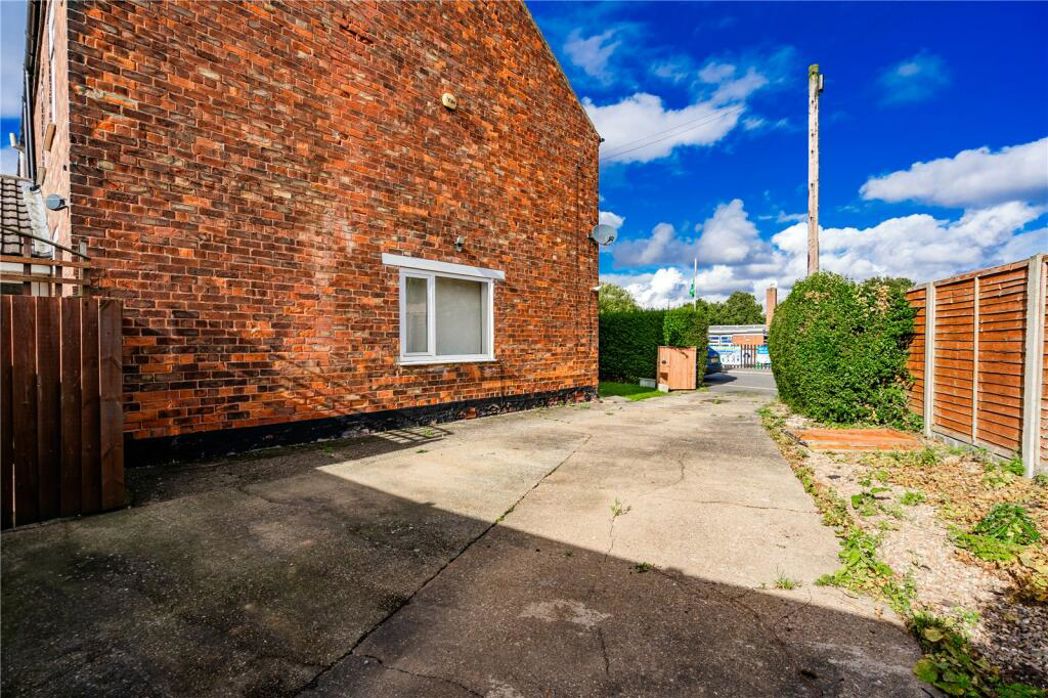 Property image 14 of 15