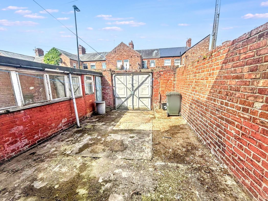 Property image 11 of 11