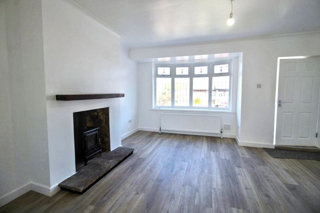 Property image 5 of 18