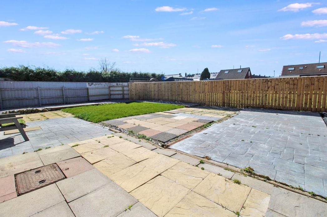 Property image 15 of 18