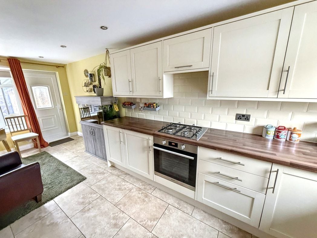 Property image 5 of 20