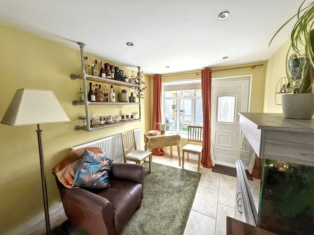 Property image 6 of 20