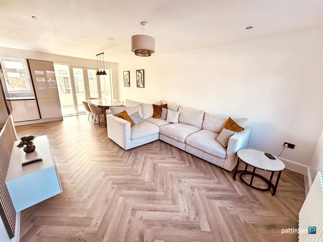 Property image 7 of 25