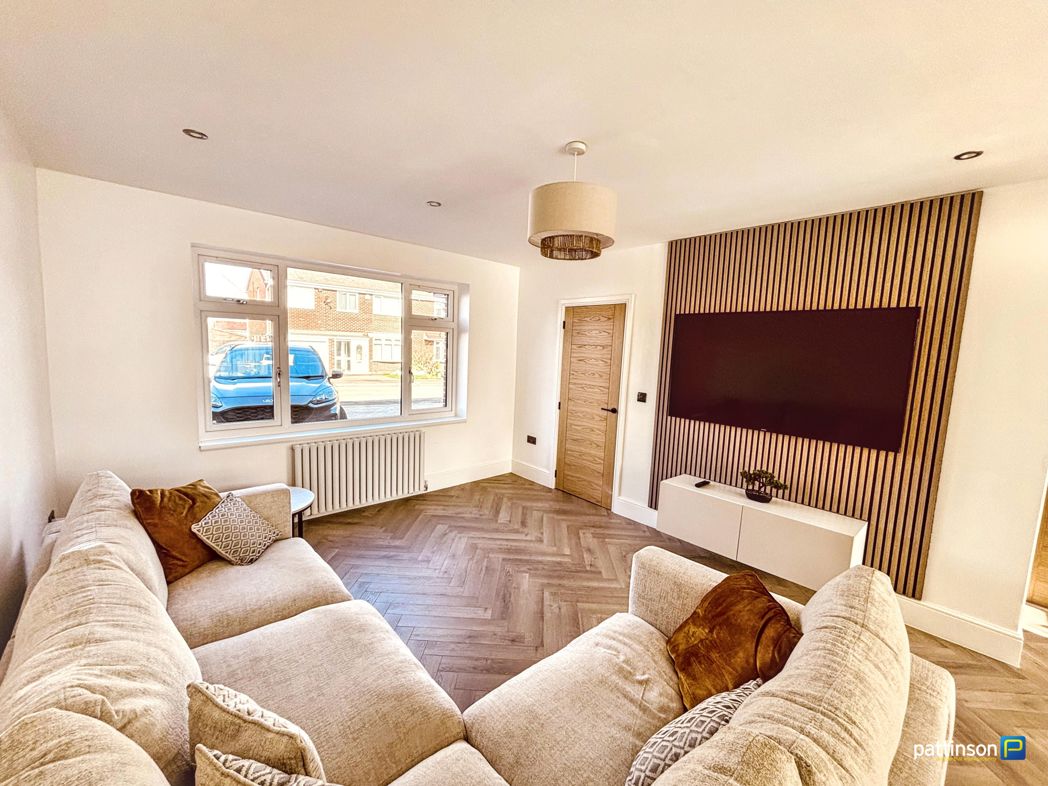Property image 2 of 25
