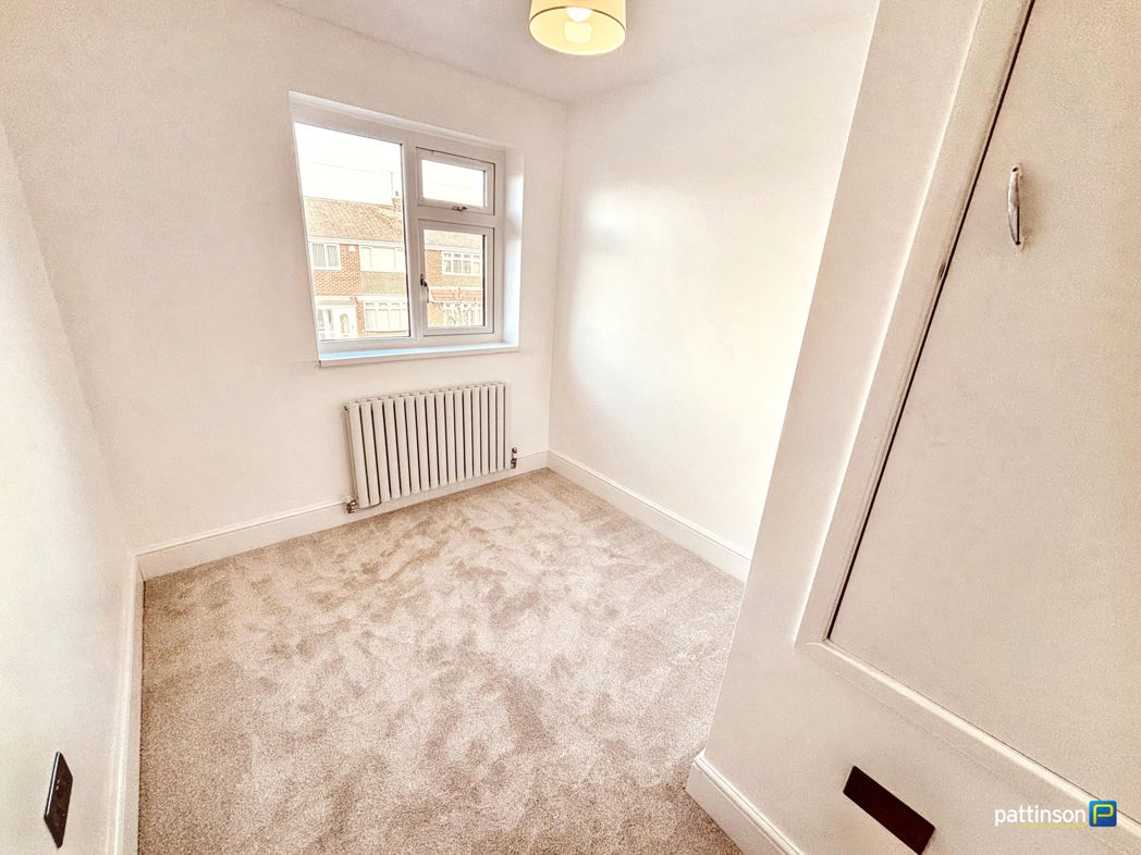 Property image 17 of 25