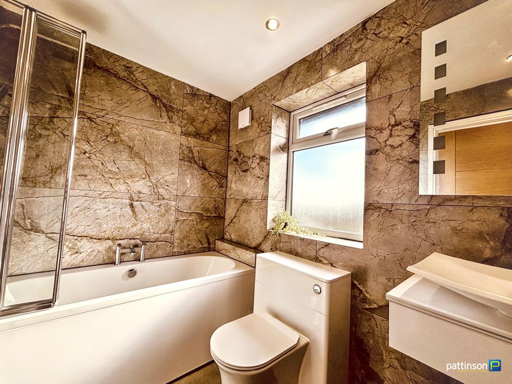 Property image 21 of 25