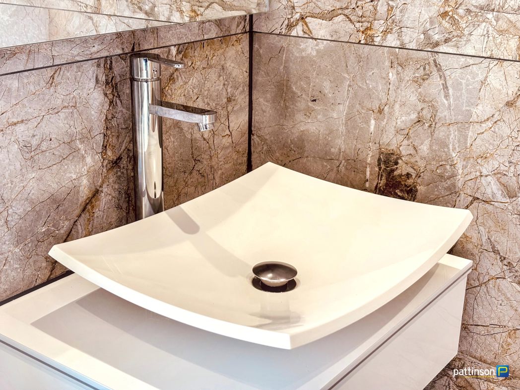 Property image 22 of 25
