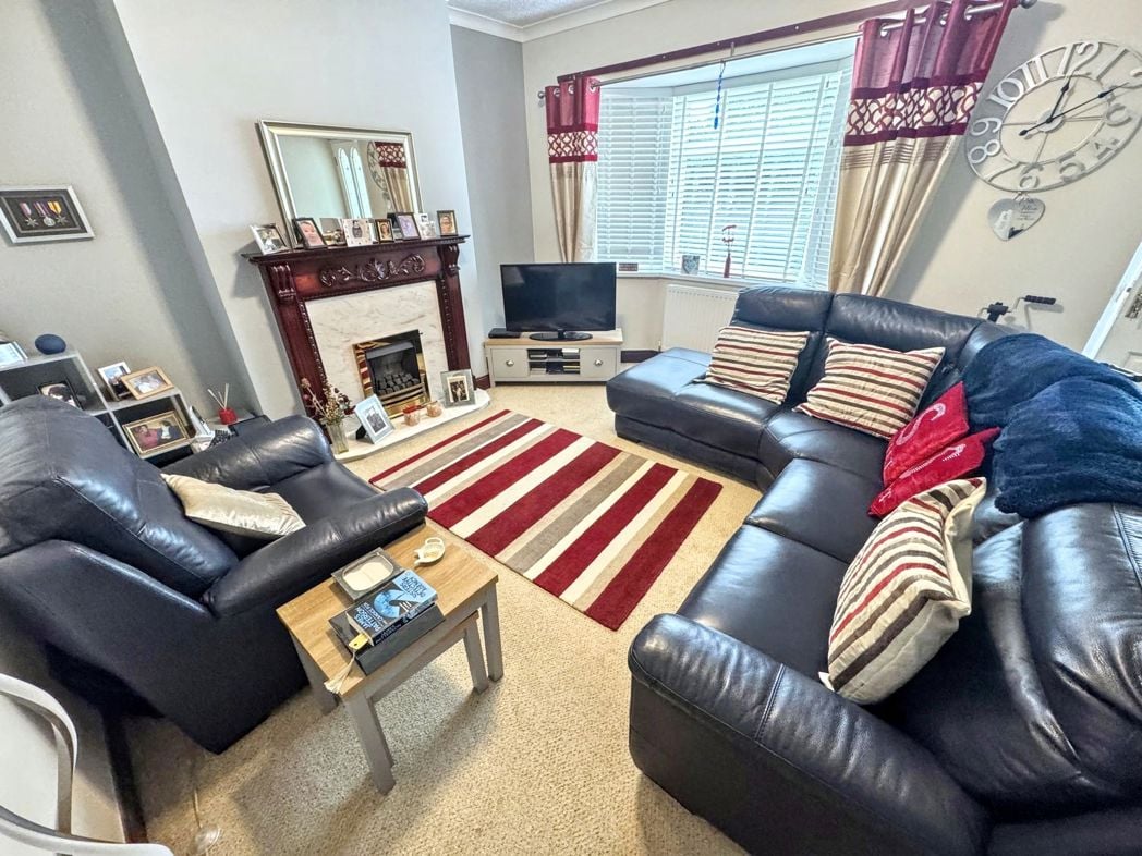 Property image 4 of 18