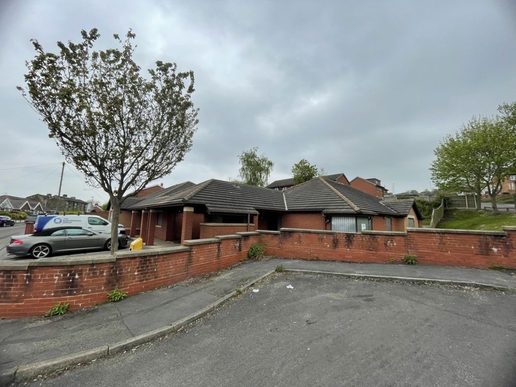 59, Batley, West Yorkshire, WF17 6LS