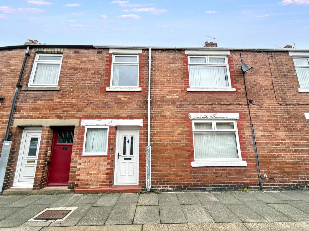 Property image 1 of 15