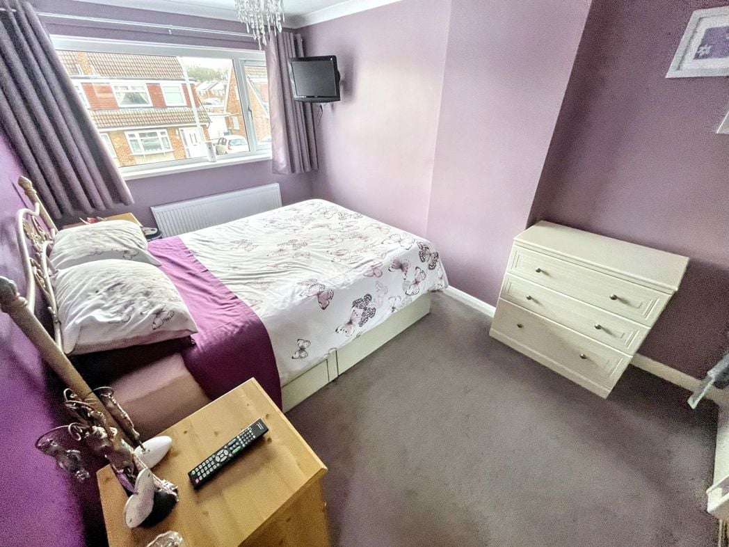 Property image 12 of 18