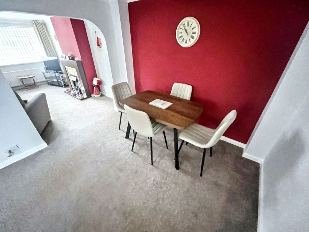 Property image 14 of 18