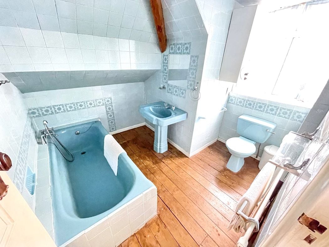 Property image 17 of 22