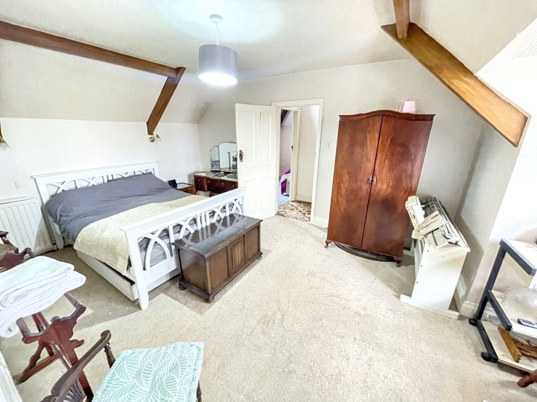 Property image 14 of 22