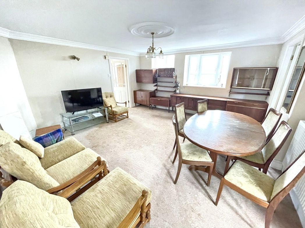 Property image 7 of 22