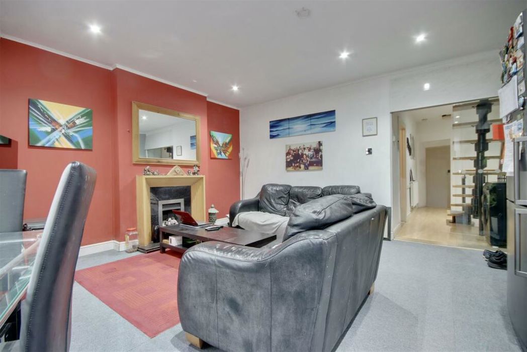 Property image 4 of 10