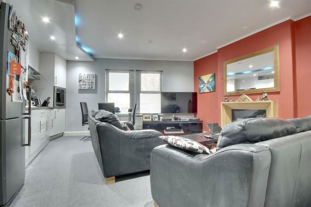 Property image 1 of 10