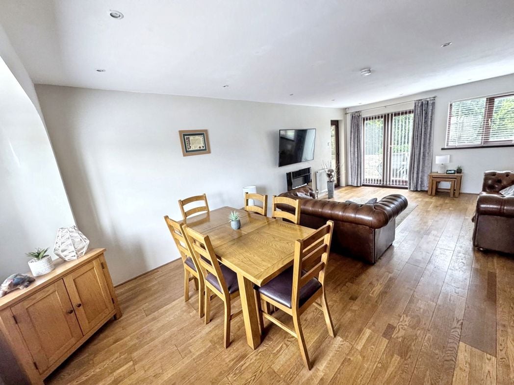 Property image 7 of 22