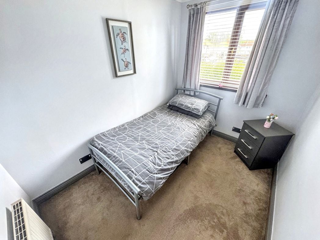 Property image 17 of 22