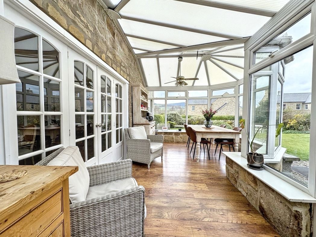 Property image 10 of 39