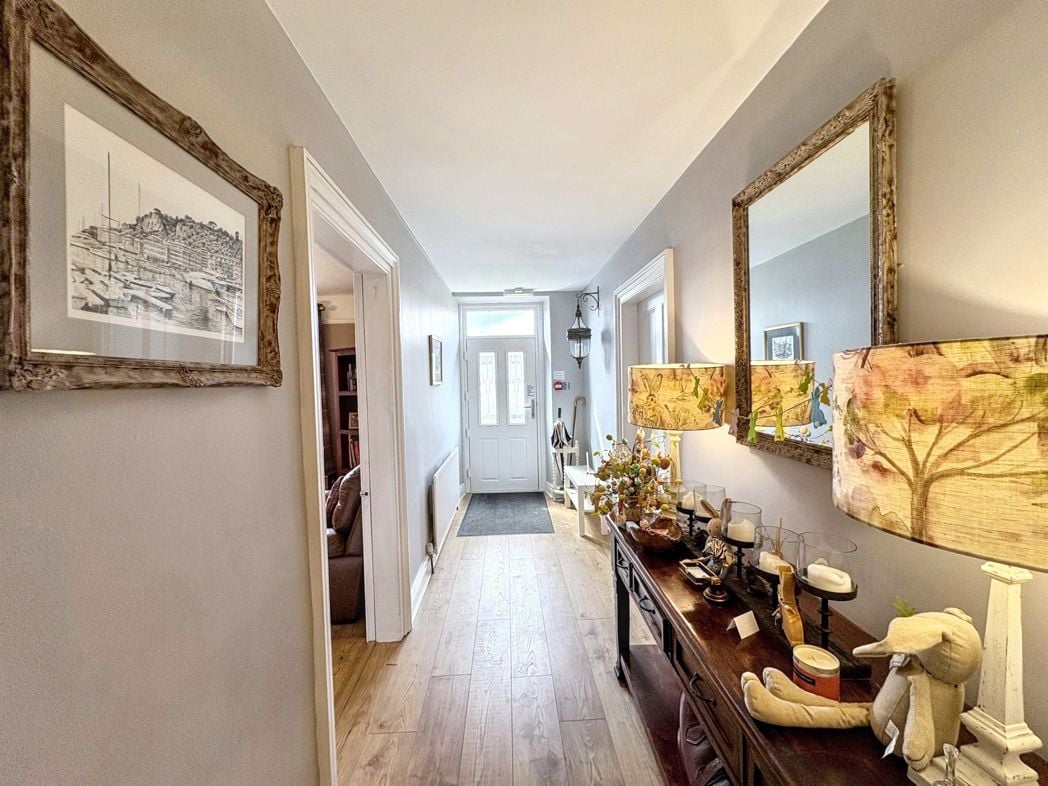 Property image 20 of 39