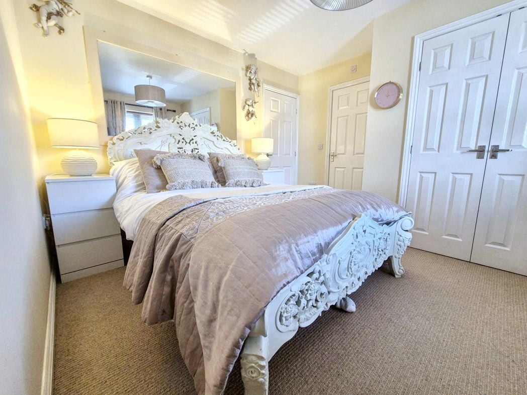 Property image 20 of 37