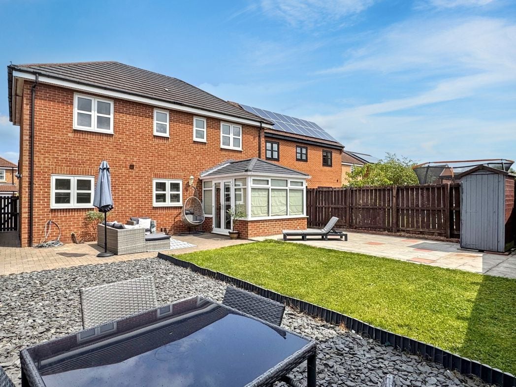 Property image 33 of 37