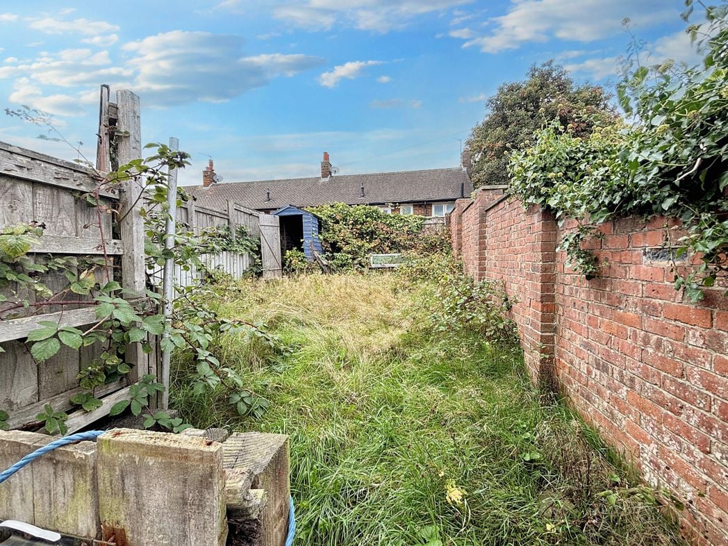 Property image 10 of 11