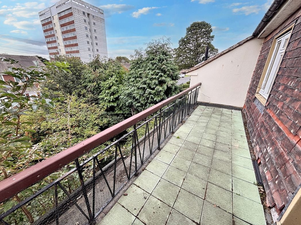 Property image 9 of 11