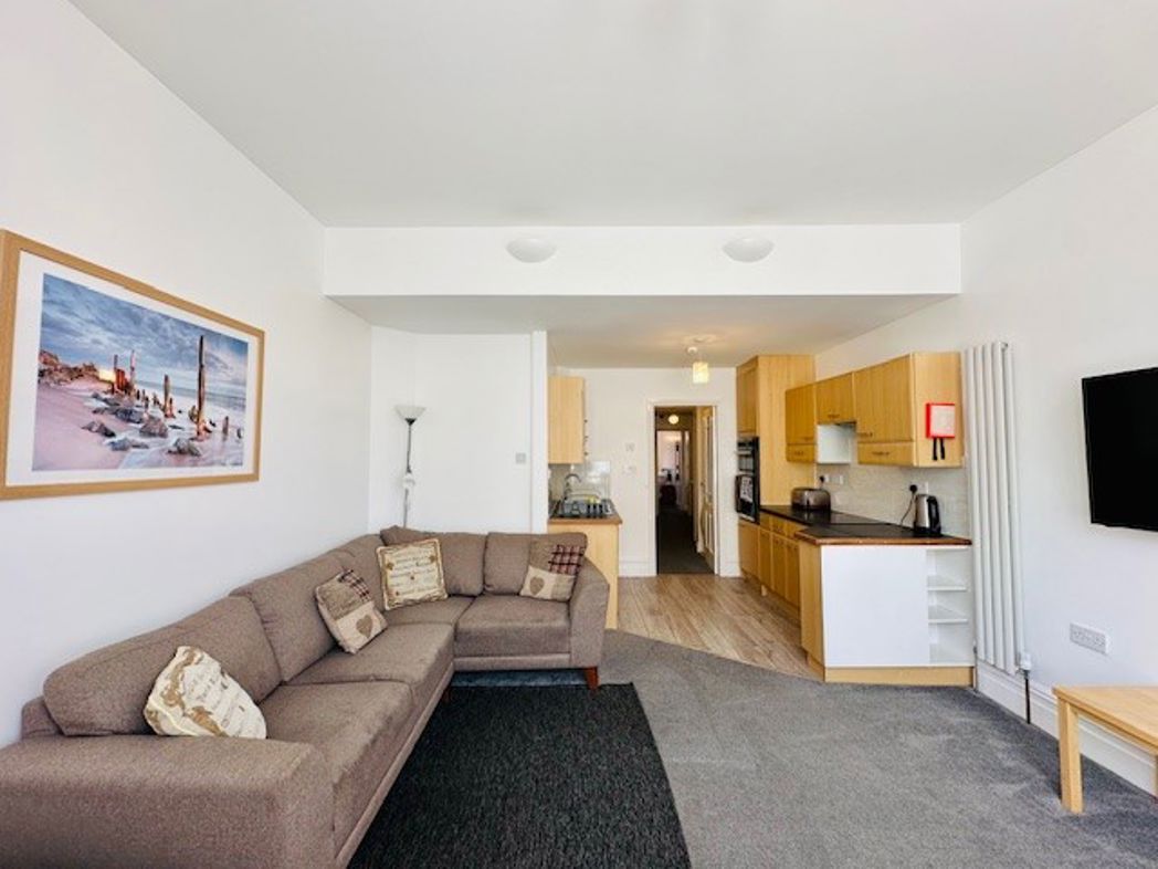 Property image 5 of 22