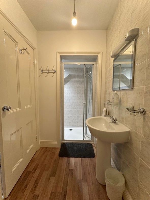 Property image 22 of 22
